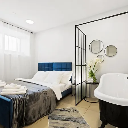 Sirena - Self Check-in And Free Parking Апартаменты Таллин