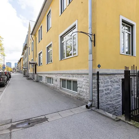 Sirena - Self Check-in And Free Parking Apartament Tallin