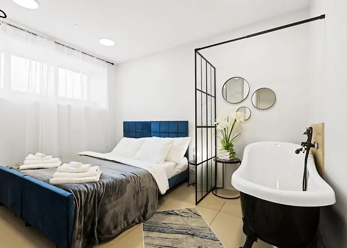 Sirena - Self Check-in And Free Parking Apartament Tallin